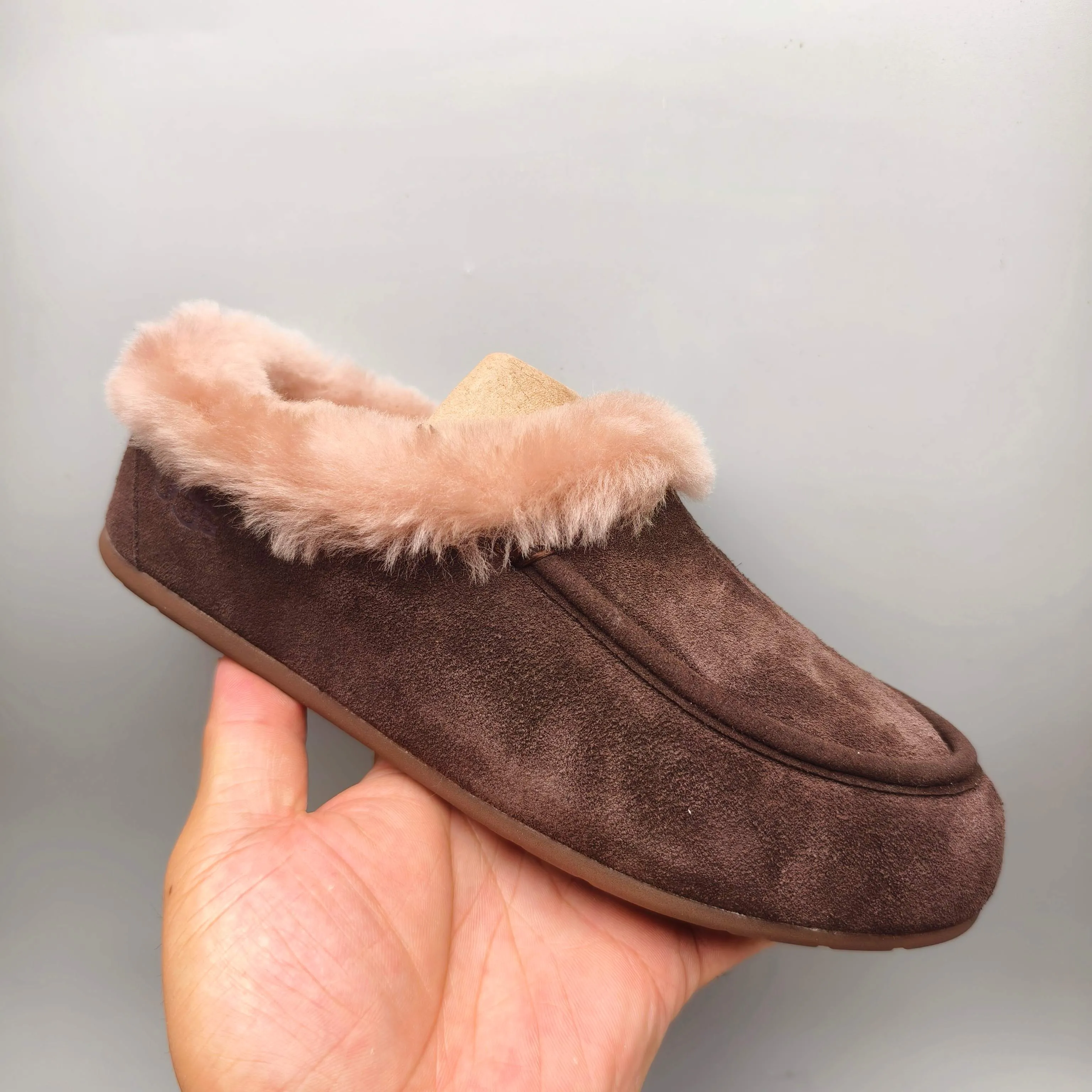 💰440 UGG sheepskin all-in-one snow boots 1391 Slip-on casual home shoes for women Color: maroon black chocolate Matching size: 35-40